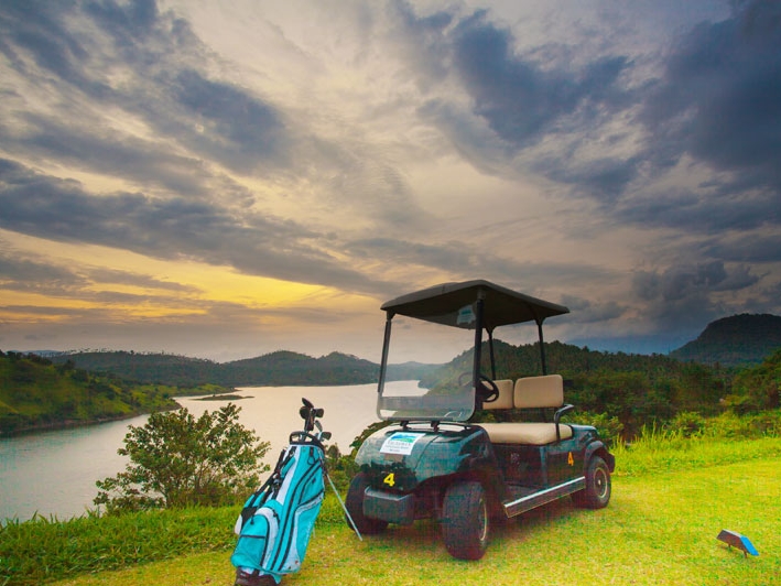 Victoria Golf Course 