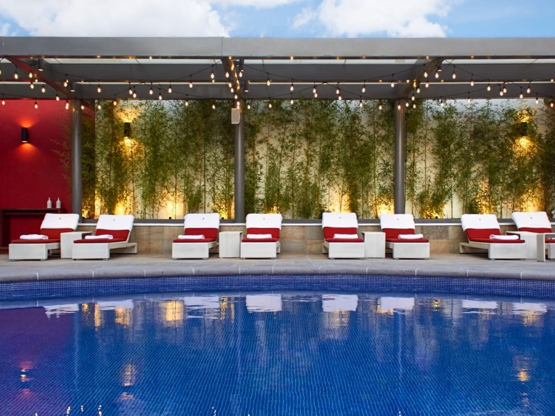 Four Seasons - Roof Top Pool