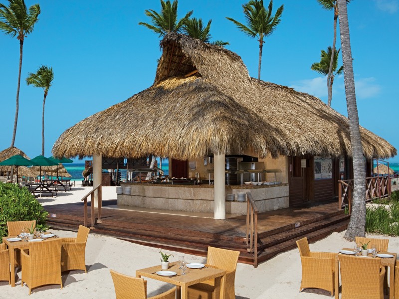 Secrets Royal Beach - Barefoot Grill