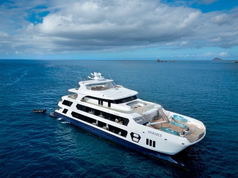 Der Hermes Luxus Katamaran