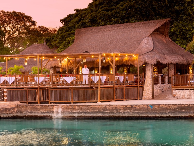 Isla del Encanto - Restaurant