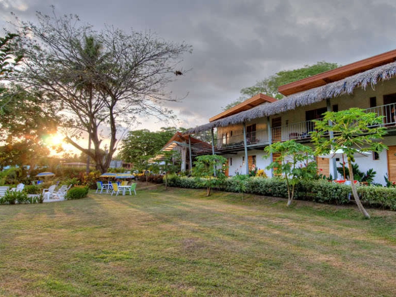 Sol Samara Beach Hotel - Garten