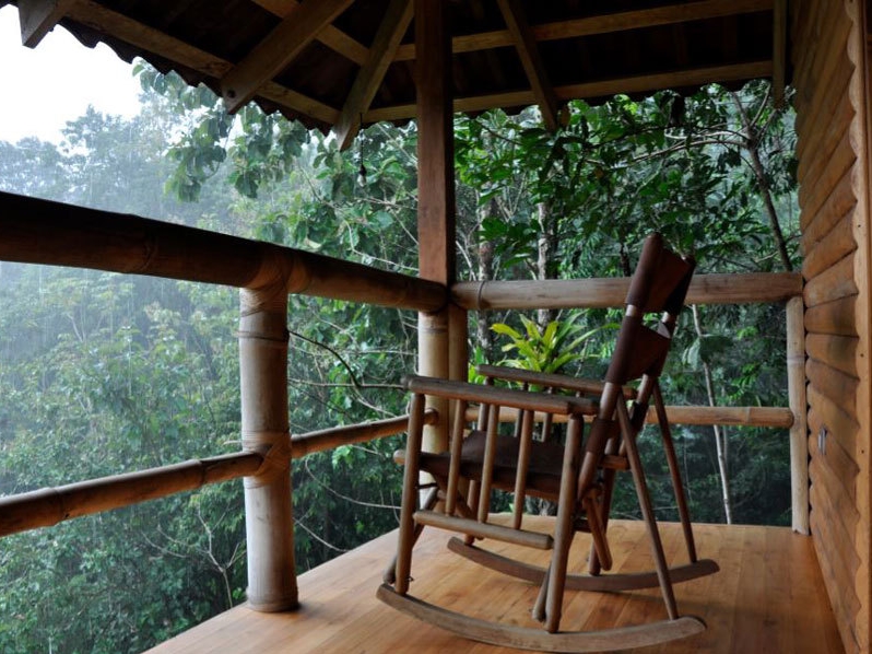 Macaw Lodge - Bungalow Balkon