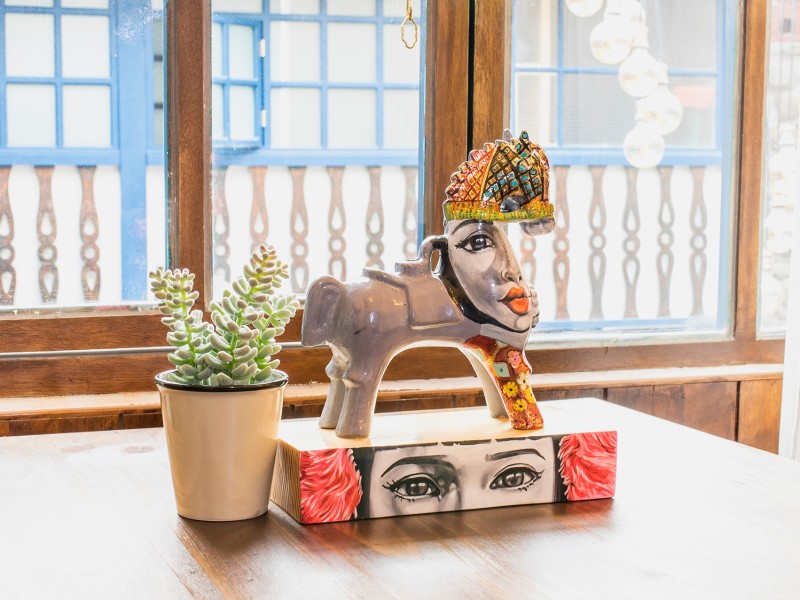 X. O Art House - Lokale Kunst