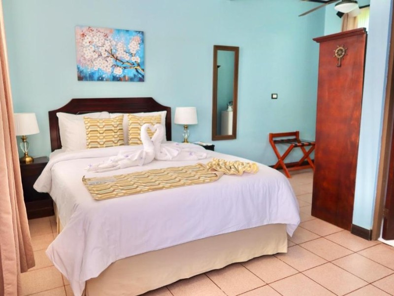 Playa Espadilla & Gardens - Superior