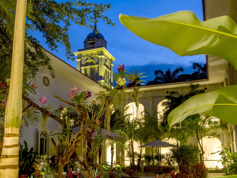 Del Parque - Abendstimmung Patio