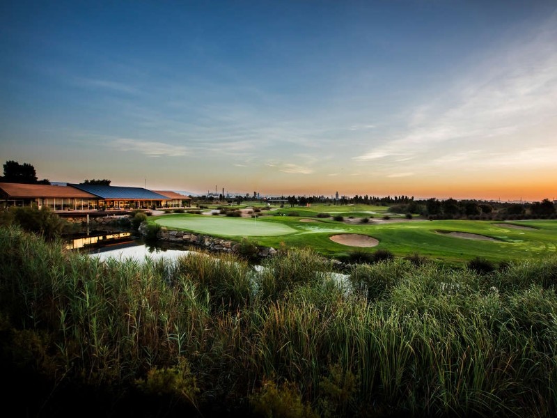 Lakes Course Infinitum