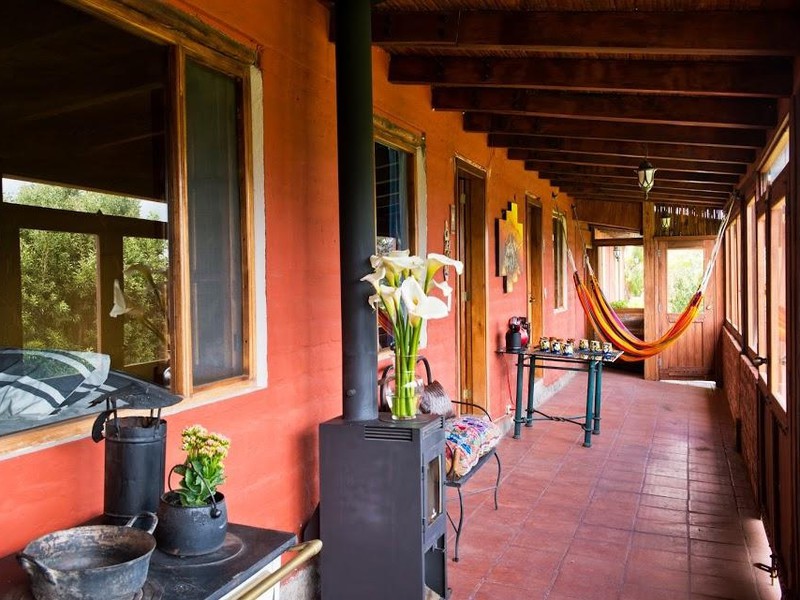 Corridor to Ordeño Suites