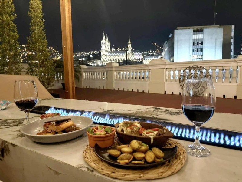Terrasse mit Blick auf die Basilika