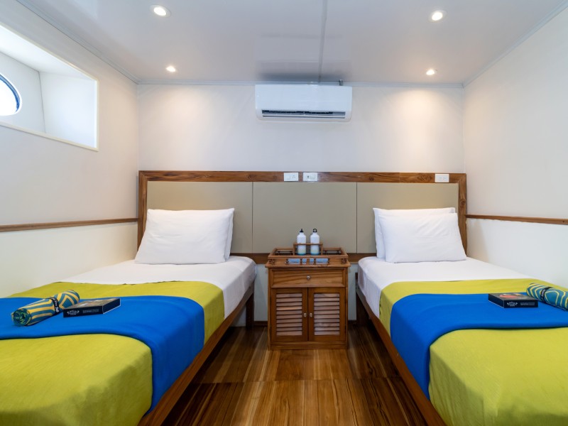 Tip Top IV TWIN BED LOWER DECK FRONT