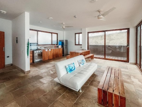 Küche und Kühlraum