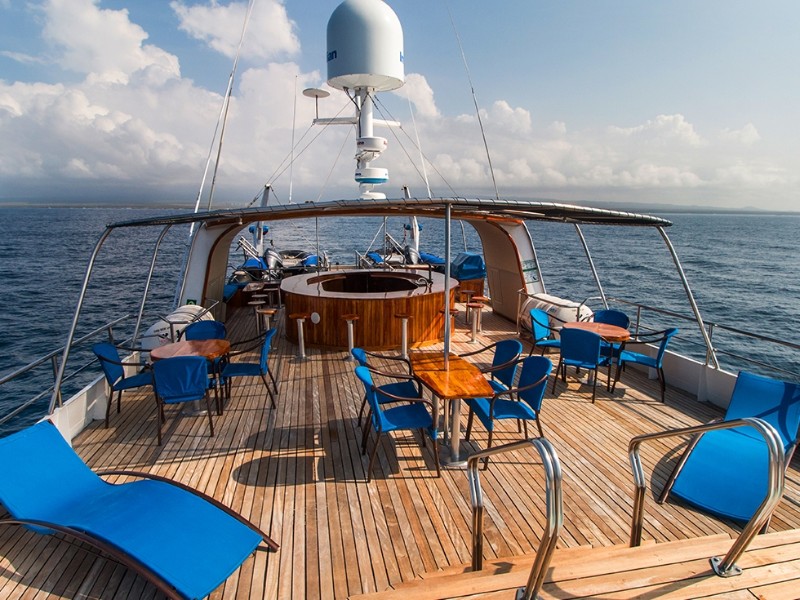 Sonnendeck der Integrity