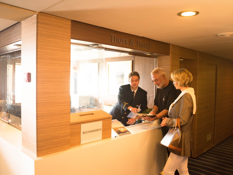 MS Berlin Check-In