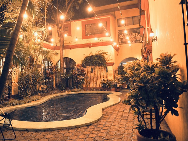 Oaxaca Real - Pool Abendstimmung