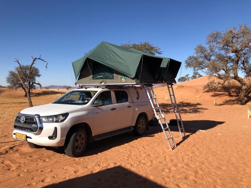 Namibia_Namibia_Roof tent in Sossusvlei