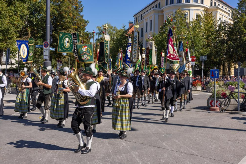 Trachten- und Schützenzug Munich