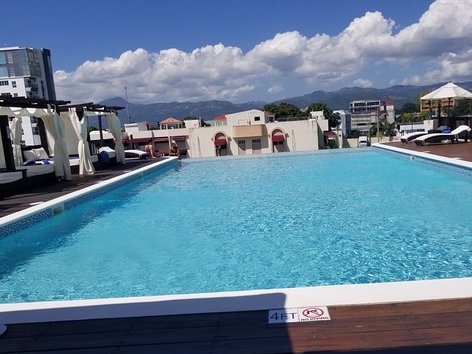 Hodelpa Centro Plaza - Swimming pool