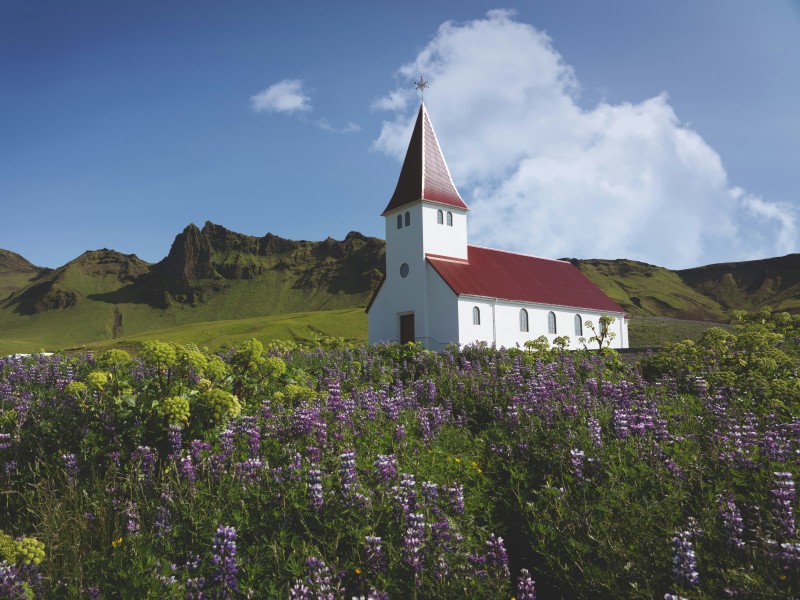 Church in Vík