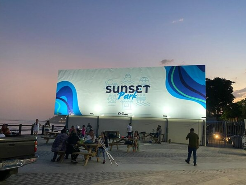 Surfing Class or Similar 