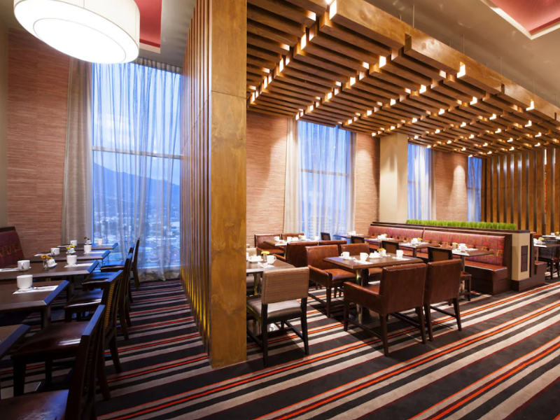 Hilton Sabana - Restaurant