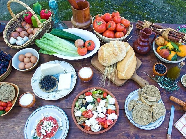 Cretan meal