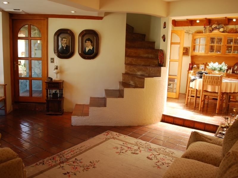 Belisario Jara Eingangsbereich