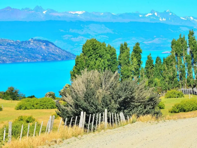 Panoramafahrt am Reloncaví-Fjord
