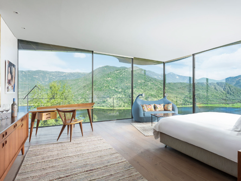Master suite