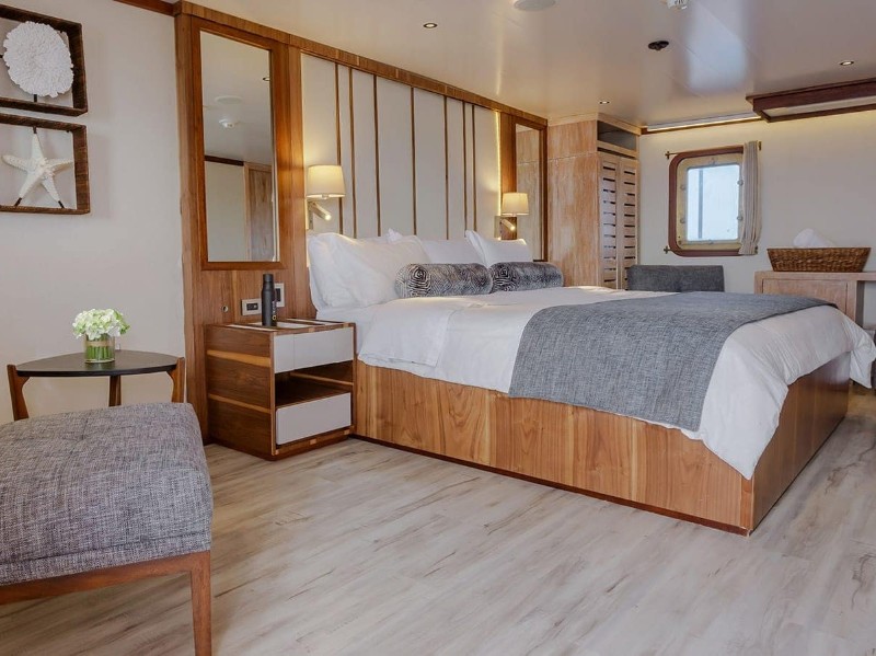 Albatross Deck Master Suite