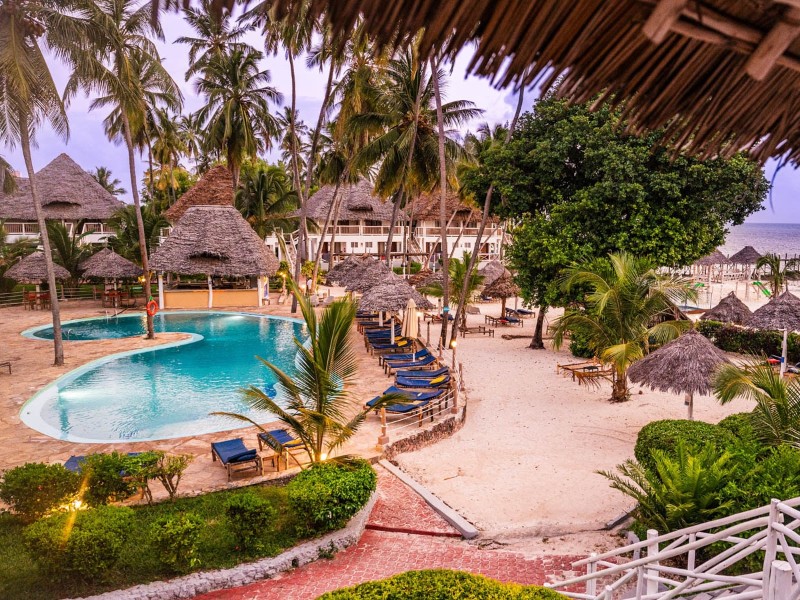 Paradise Beach Resort Pool