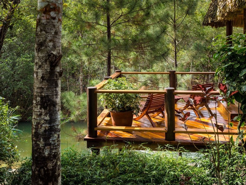 Blancaneaux Lodge - Riverfront Cabaña