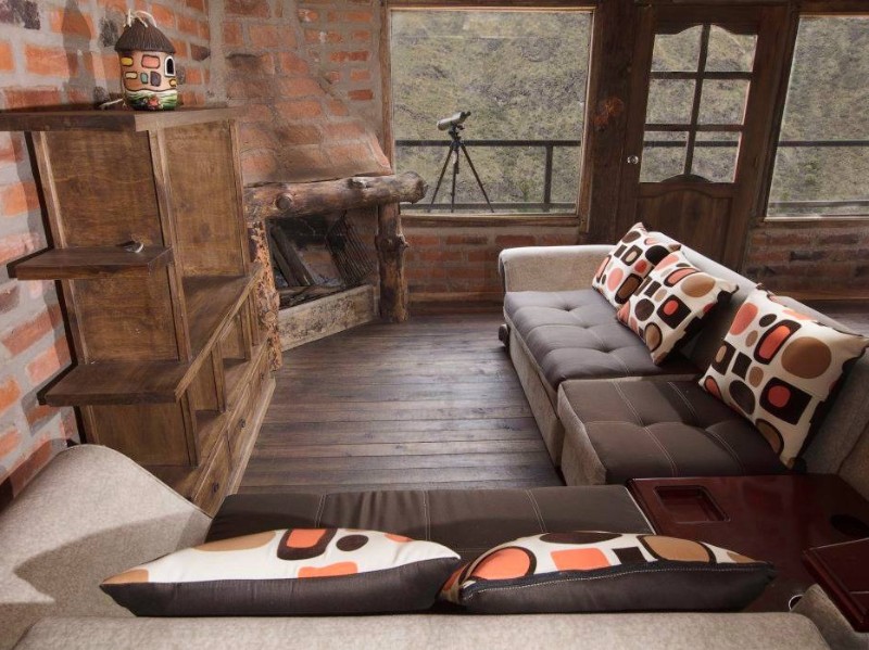 Kamin in Tambo Condor