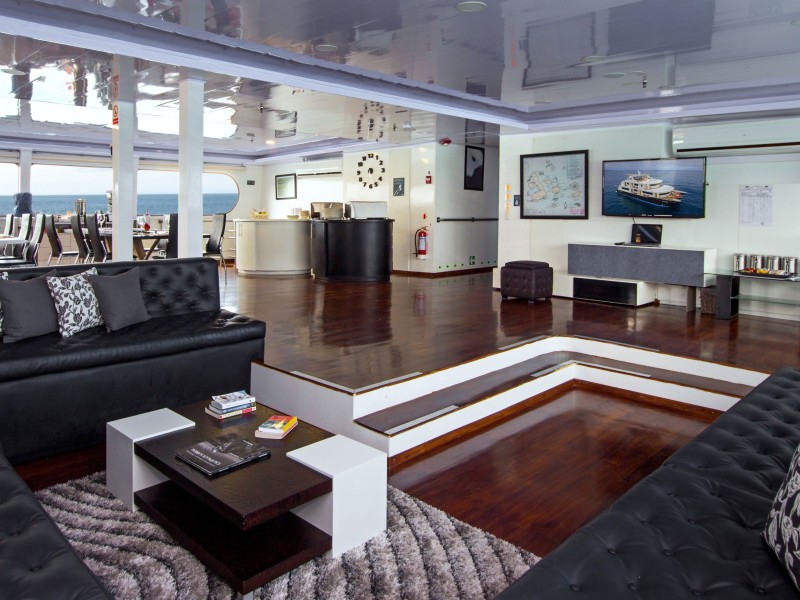 MC PETREL Lounge