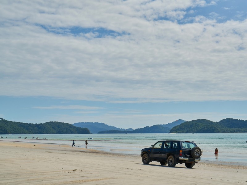 4x4 Beach Drive