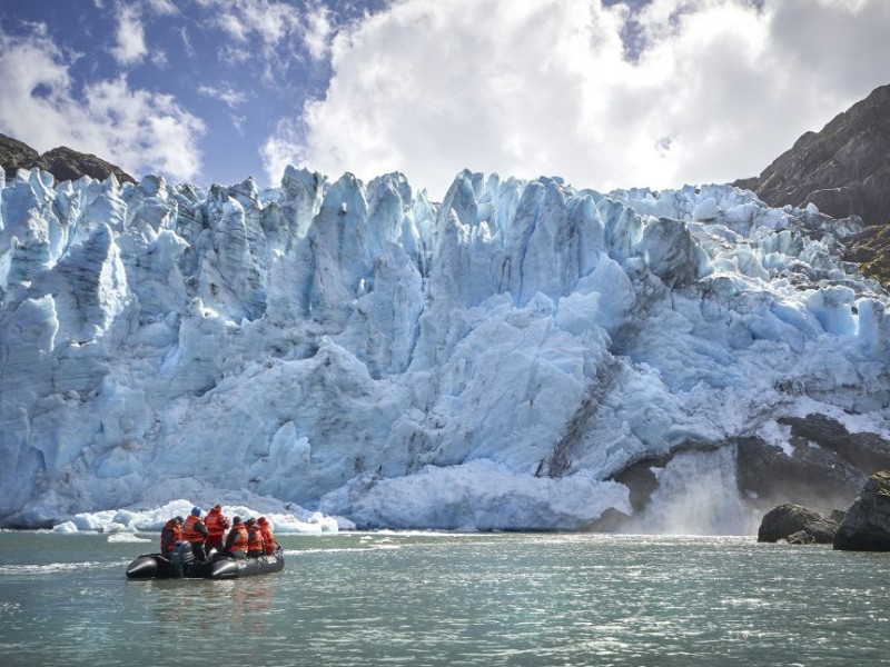 Tour on the Australis
