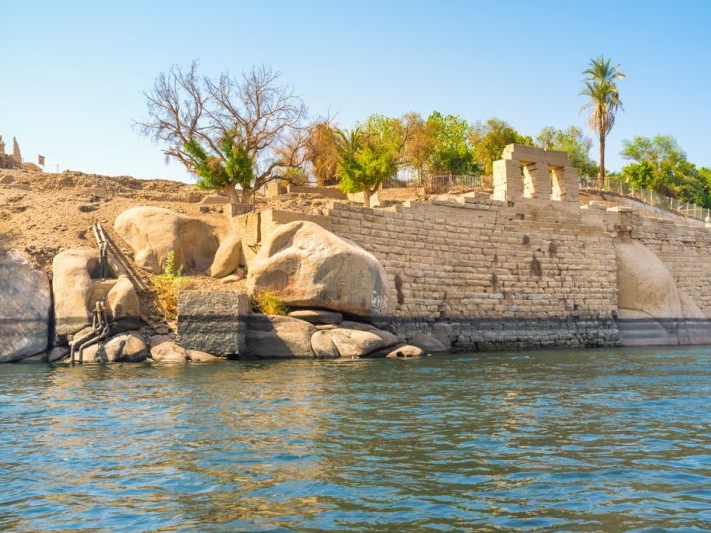 The Elephantine Island
