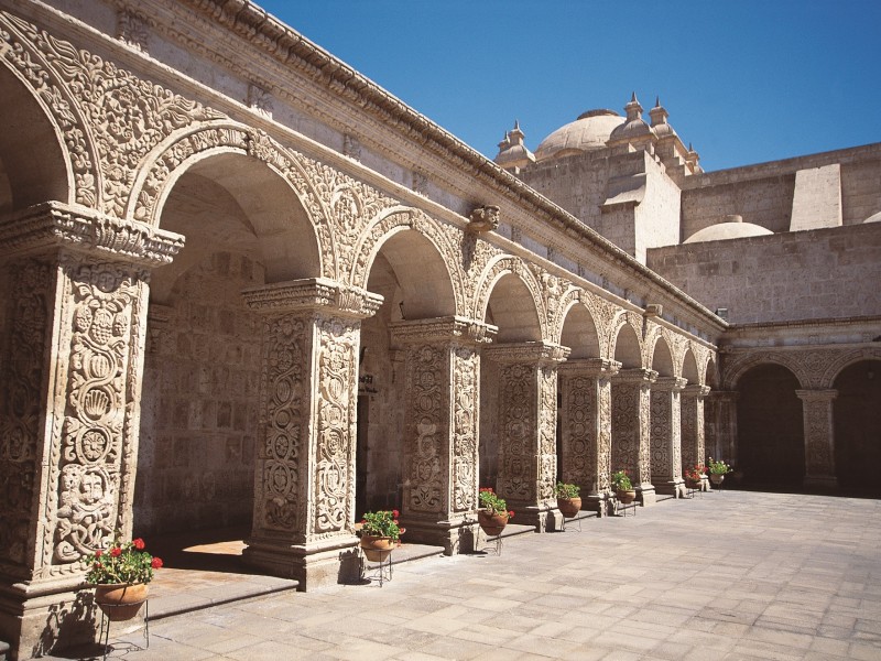 Peru - Kirche La Compania in Arequipa