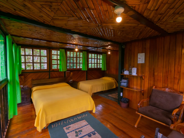 Standard Zweibettzimmer