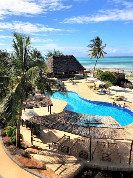 Reef and Beach Swimming Pool