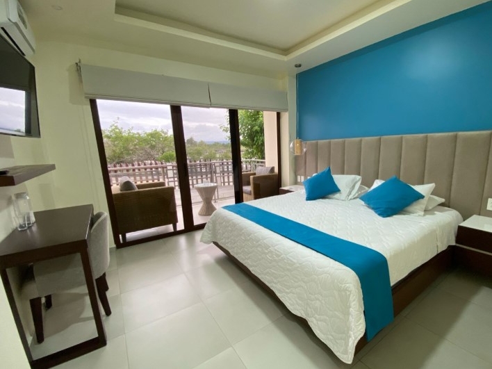 Doppelzimmer mit Lagunenblick und Balkon