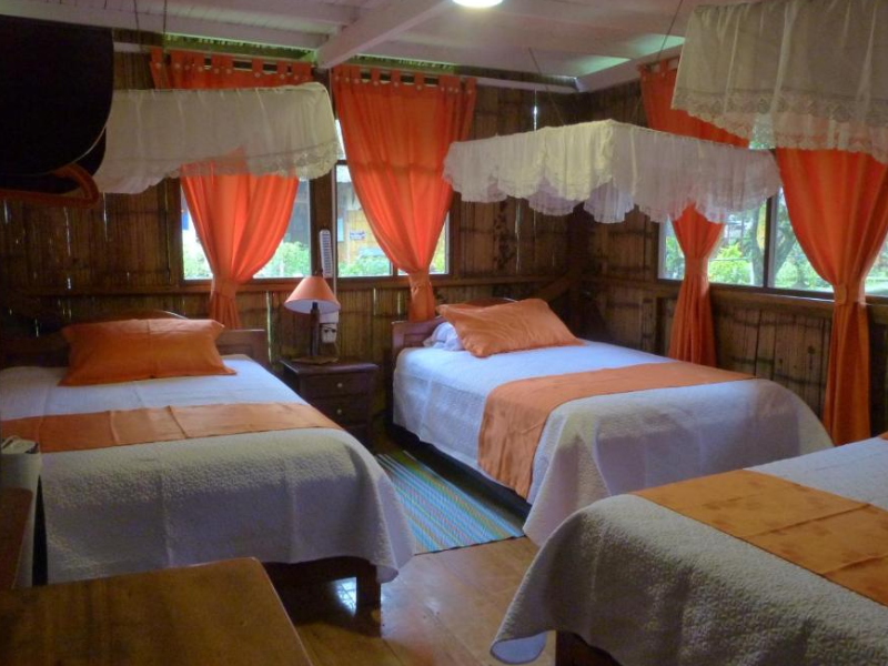 Dreibettzimmer