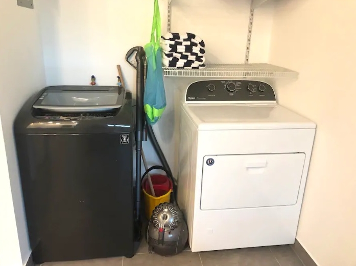 Waschmaschine und Trockner
