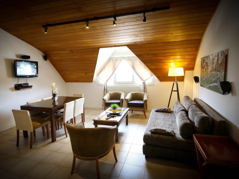 Celine del Faro - Apartment