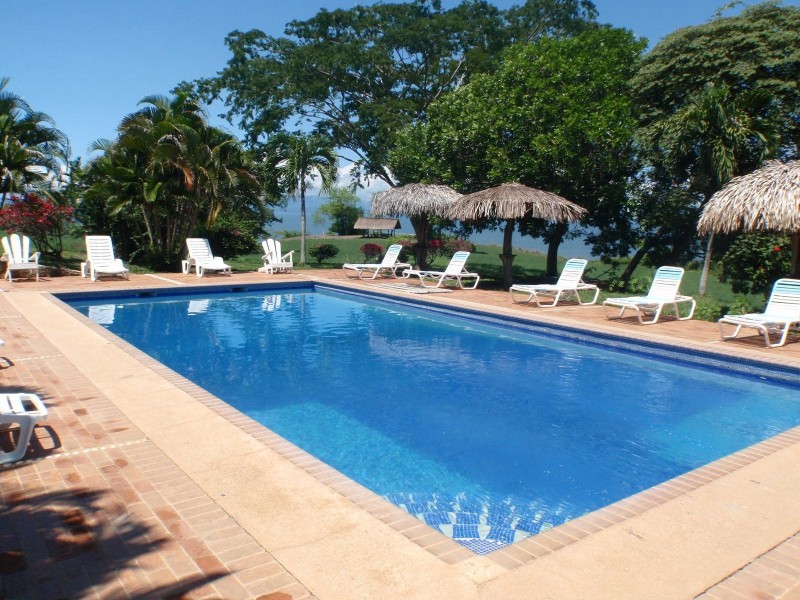 La Ensenada Lodge - Pool