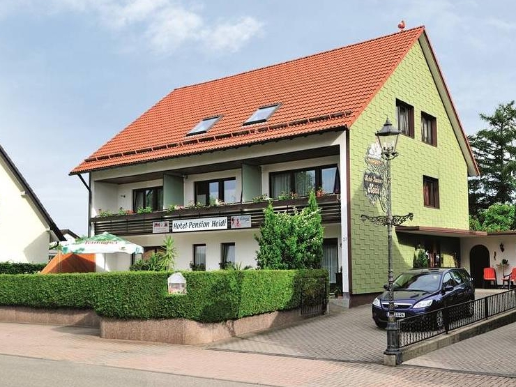 Pension Heidi, Dobel