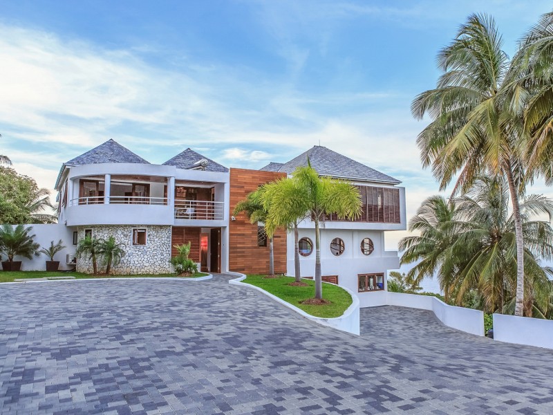 Geejam Hotel