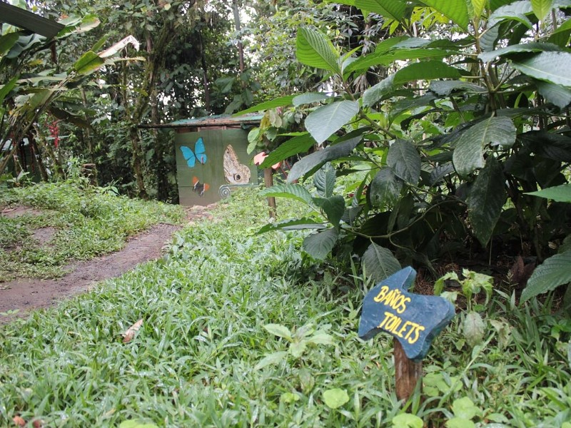 Latrinen im Un poco del Chocó