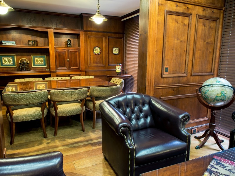 Park 10 - Bibliothek