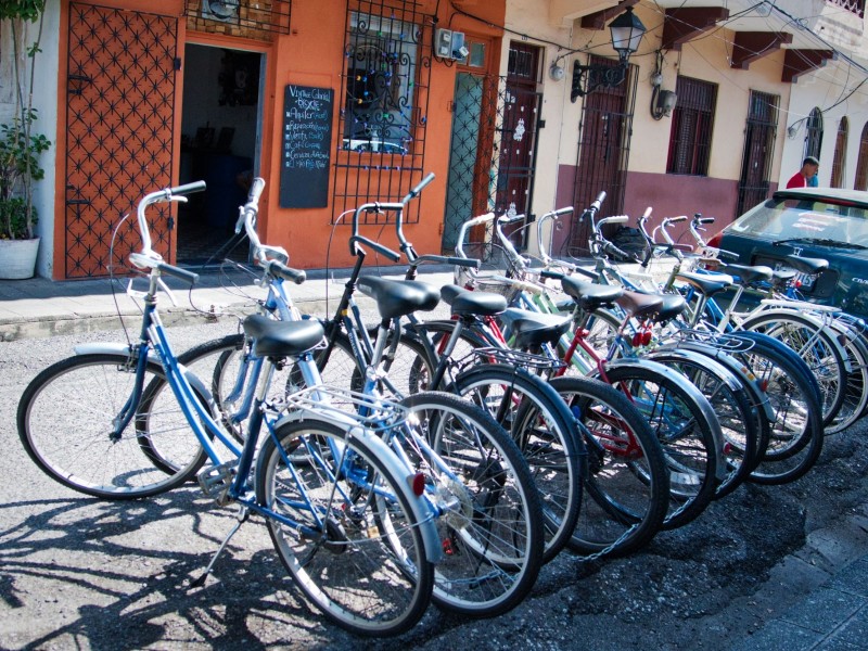 Santo Domingo - by bike