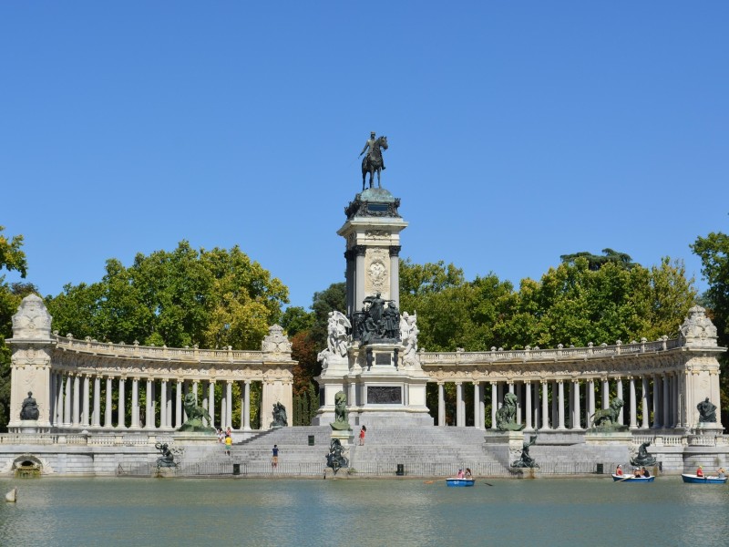 El Retiro Park